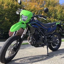 KLX230SM ABS