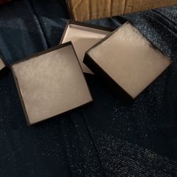 Small Boxes To Package Items