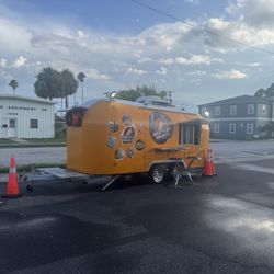 Clean title inspected trailer food/coffee/icecream/juices