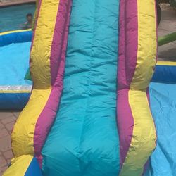 Huge Outdoor Water Slide With Built In Kiddy Pool 