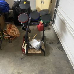 Full Wii Guitar Hero Guitar+drums Setup! 