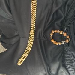 GOLD CHAIN