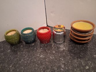 Citronella Candles in 4 decorative jars