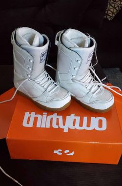 thirtytwo Snowboard Boots