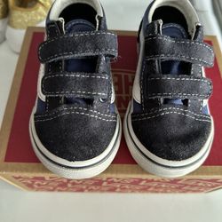 Toddler Size 6.0  Blue Van Shoes