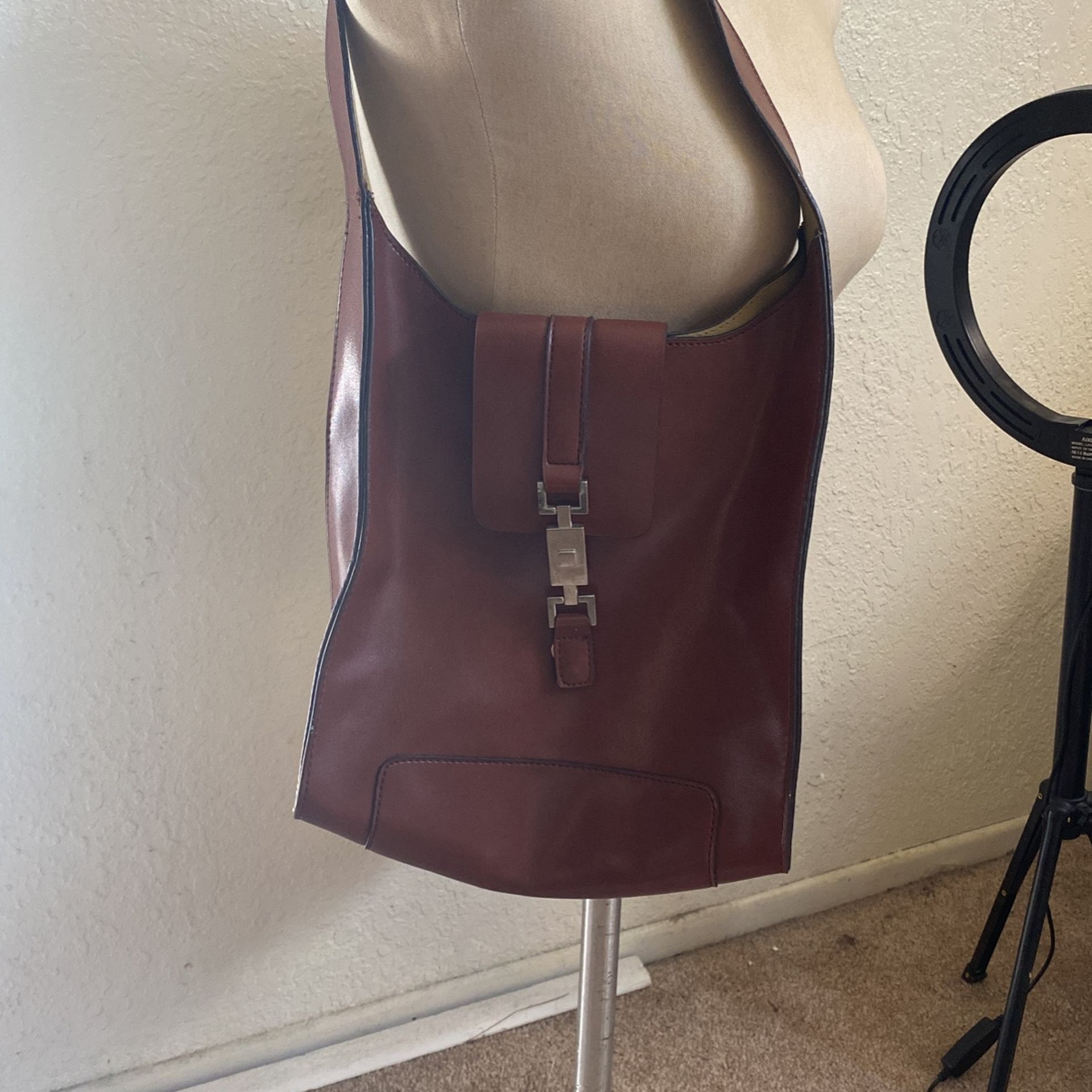 Mondani Leather Purse