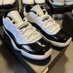 Jordan 11 Retro Low “CONCORD”