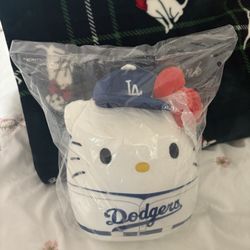 Dodger Hello Kitty Squishmallow