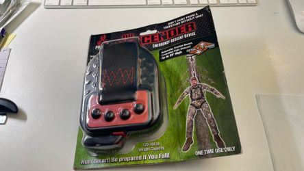 The Descender hunter tree stand fall controlled safe descent