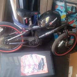 Kent 1800 Kids Bike With Helmet And Ramp Good Deal $70