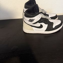 nike air jordan 1s