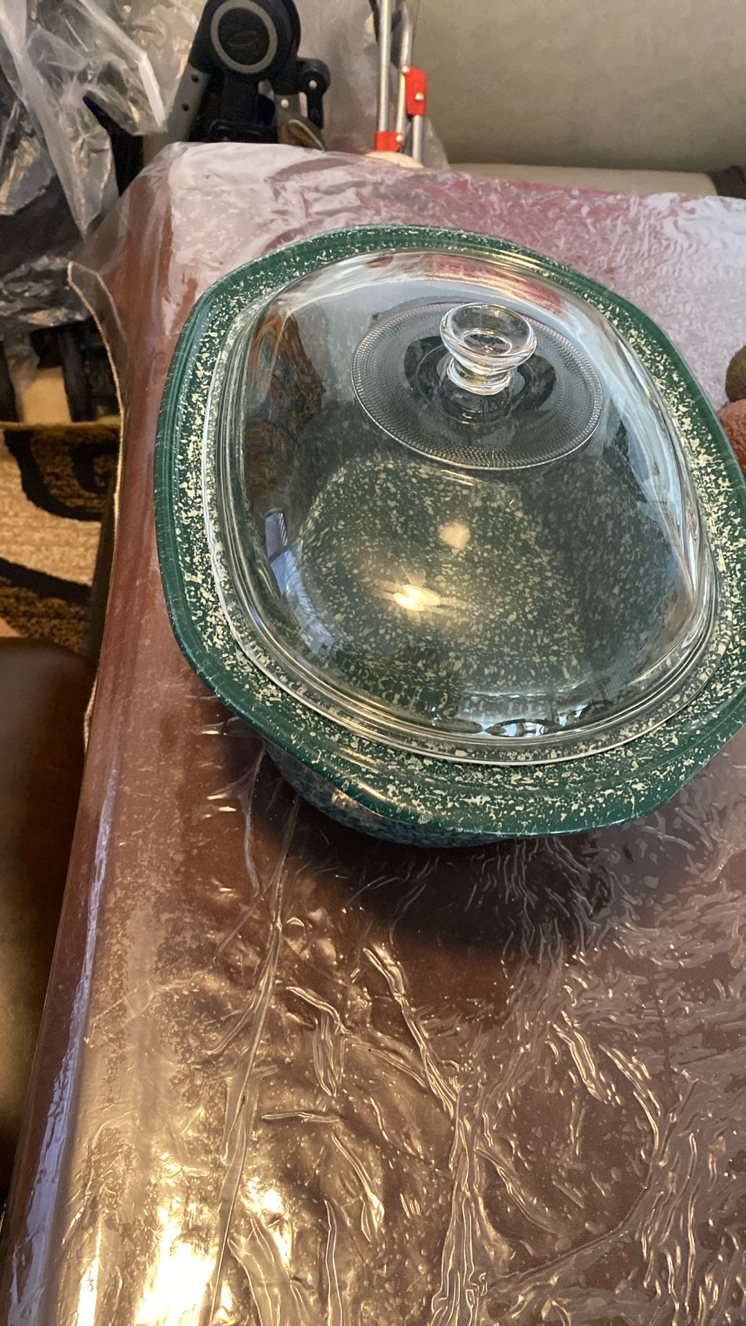 Una Bandeja  De Vidrio Muy Bonita Para Poner Su Arroz En La Mesa