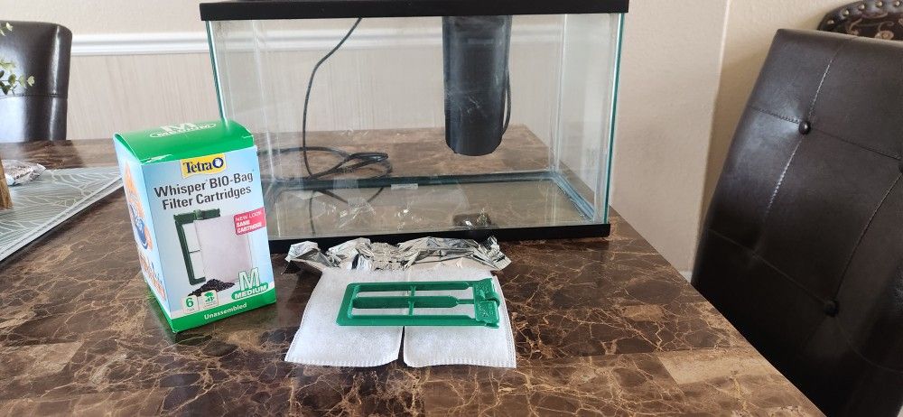 5 Gallon Fish Tank