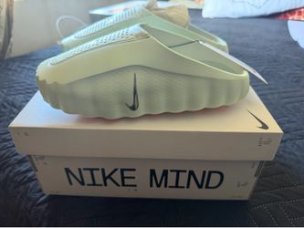 Size 8 (Women’s) - Nike Mind 001 Slide Barely Green - New W/ Tags