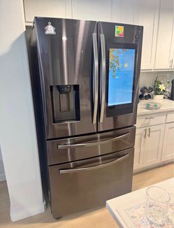 Samsung refrigerator- with smart screen