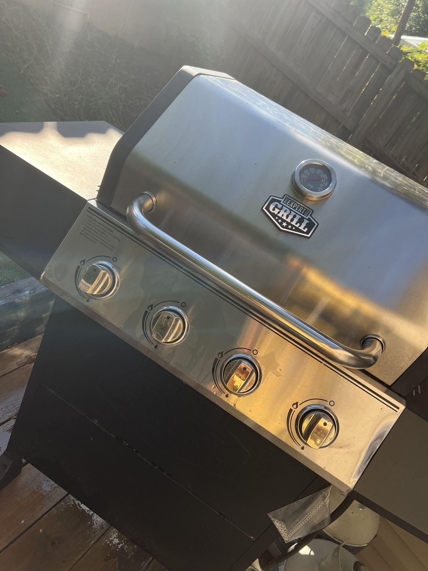 Grill With Gas Cover
