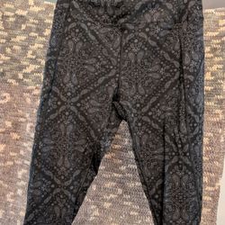 Pink Paisley Print Leggings 