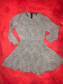 Women’s dress size small