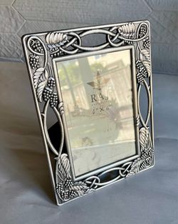 Vintage 4x6 RAJ Ornate Silver-Toned Metal Picture Frame