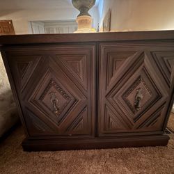 Louis XIII Brown Two Door End Table 