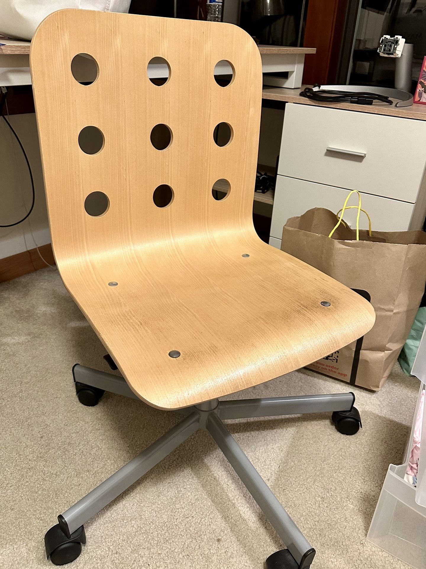IKEA Jules Desk Chair_ Adjustable Chair_ Office Chair 