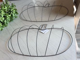 Set of 2 Wire Pumpkin Wreath Forms