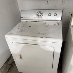 Maytag electric dryer works great
