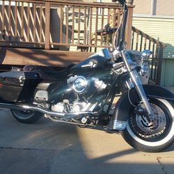 Harley Davidson Road King (Police Edition)