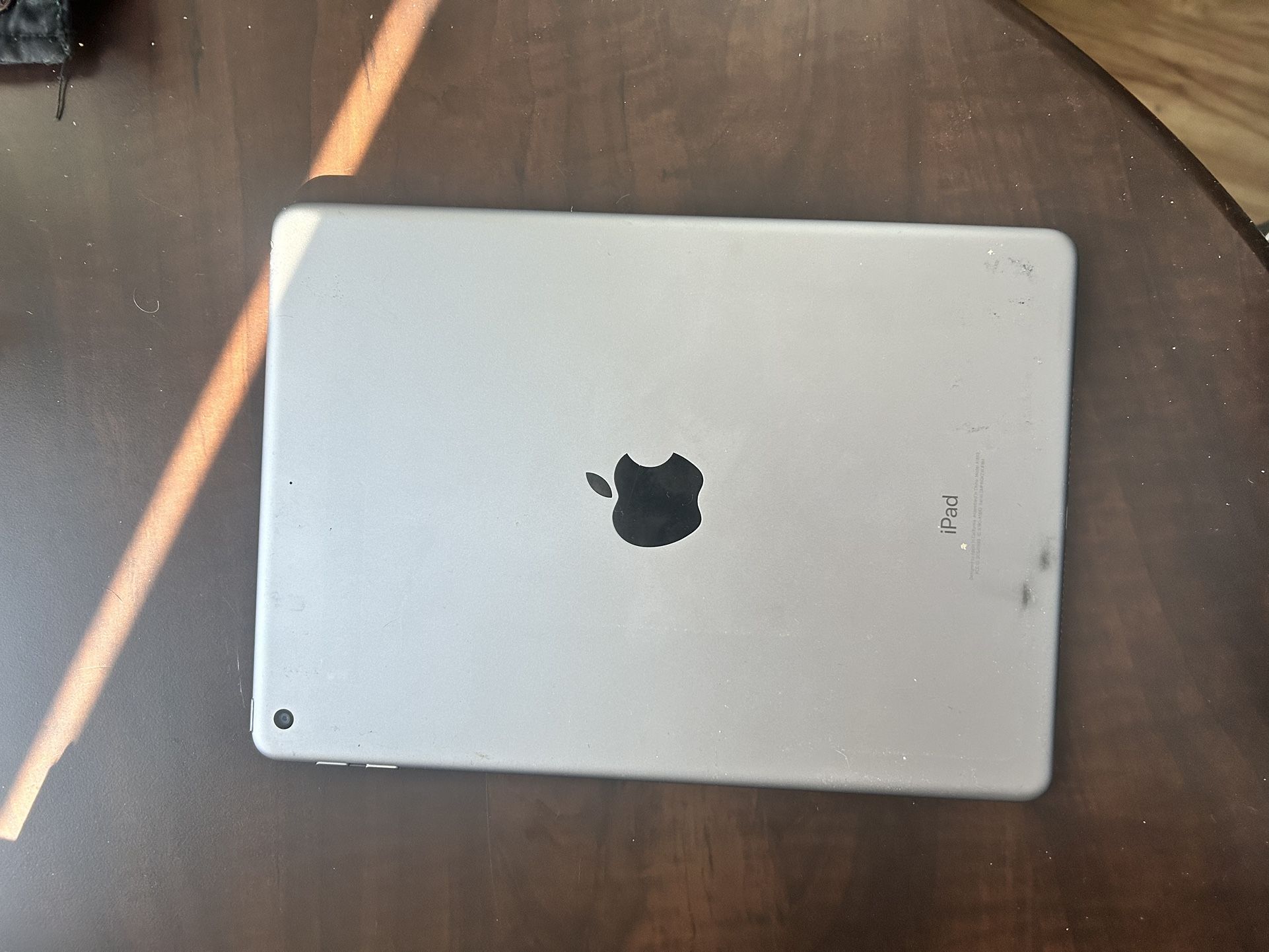 Ipad 6th Gen. A1893 