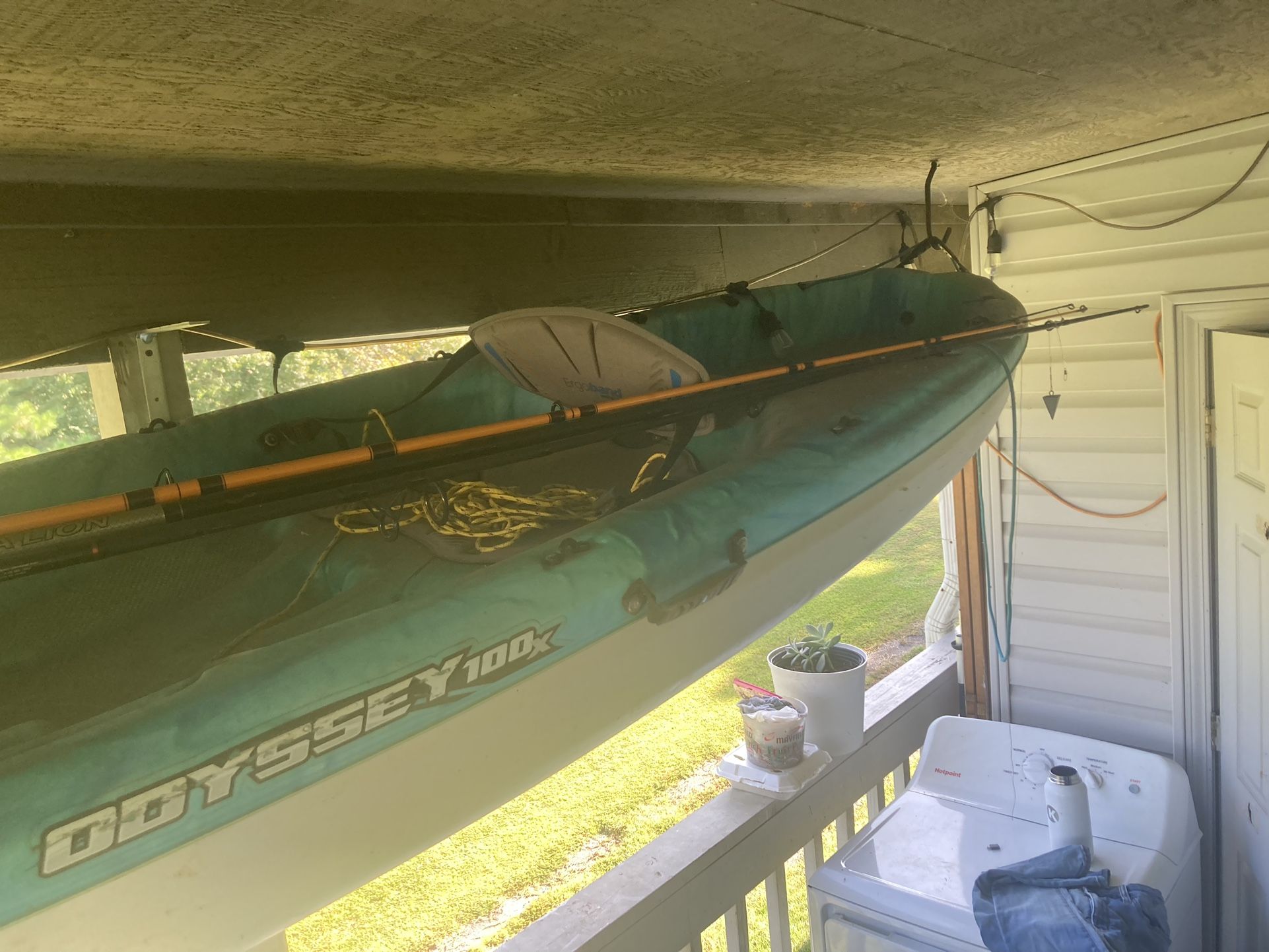 Odyssey 100x 10 Foot Sit In Kayak 