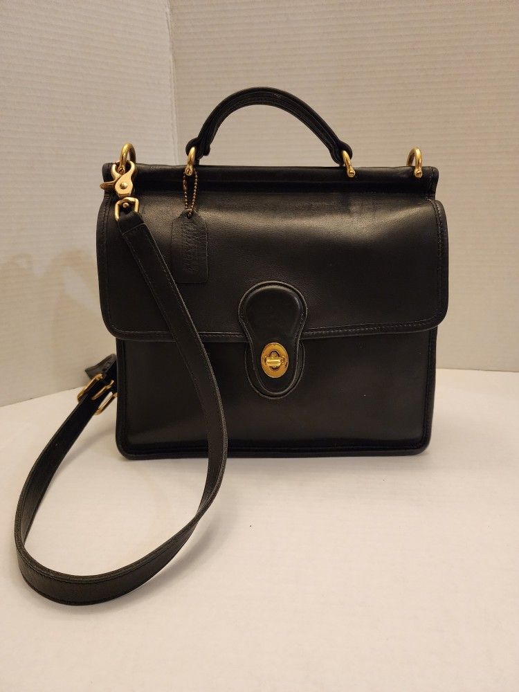 Vintage Coach Willis Station Bag