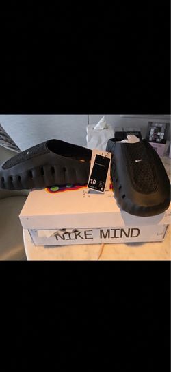 Nike mind 001 size 10
