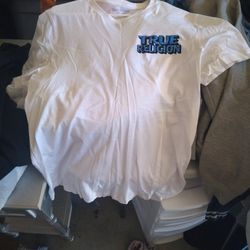Size Large 