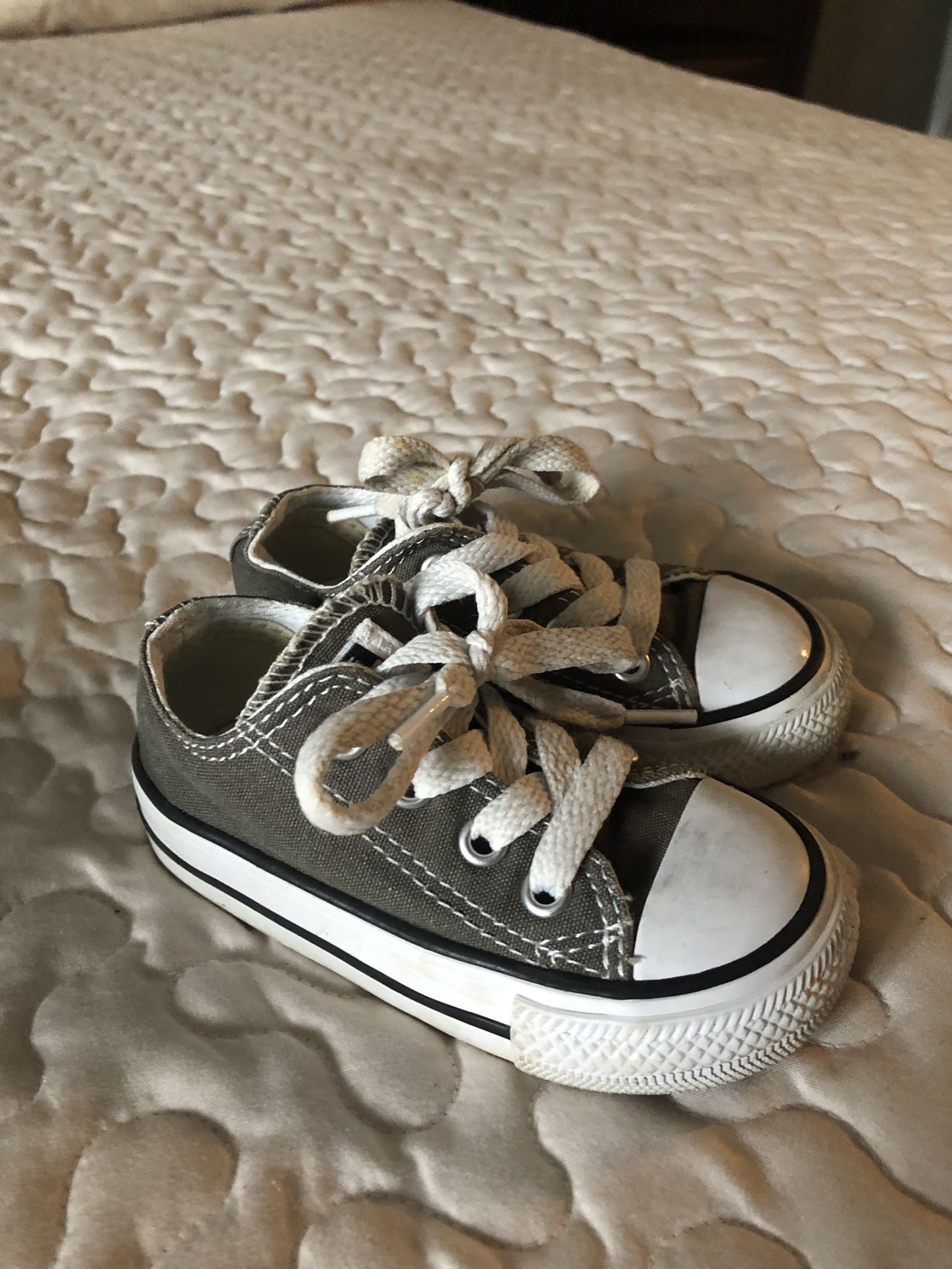 Toddler shoes