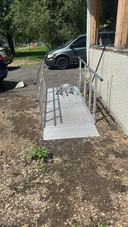 Wheelchair ramp