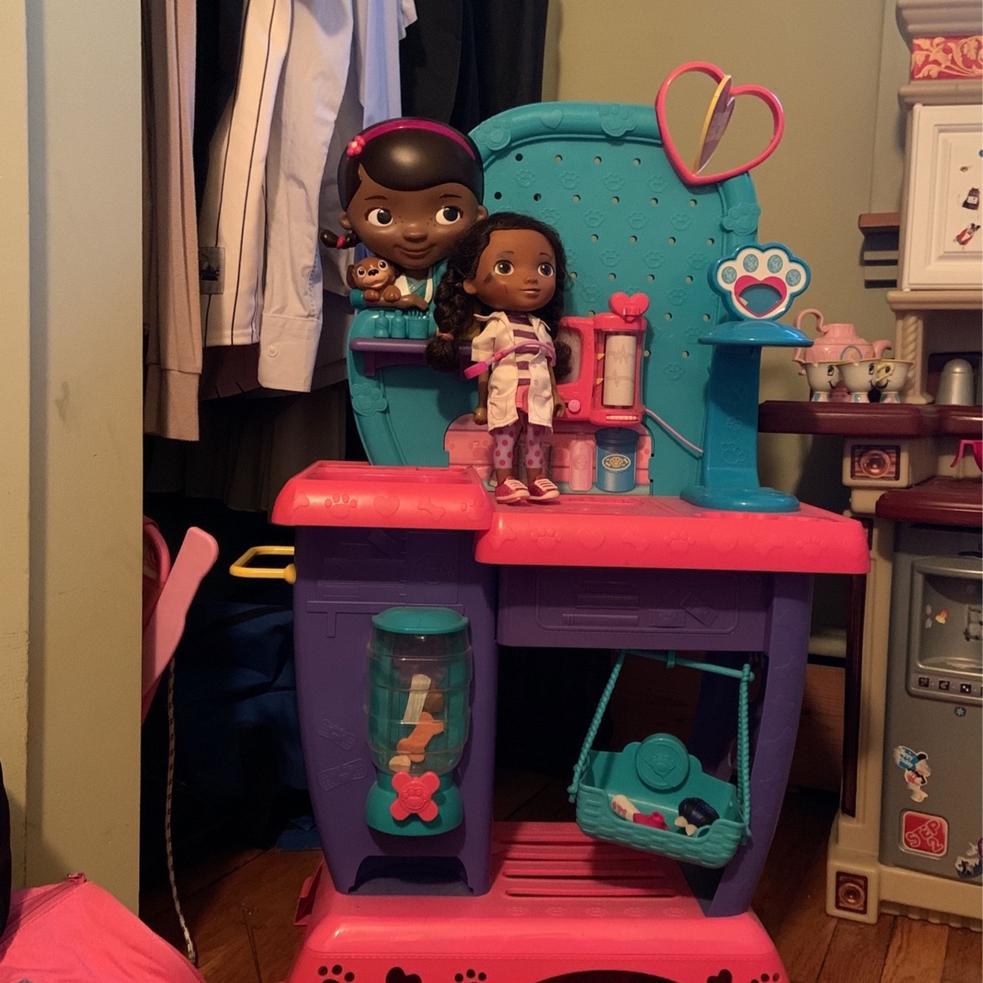 Doc Mac Stuffing Play Set