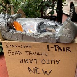 “New” 2000-2002 Ford Taurus Headlights 