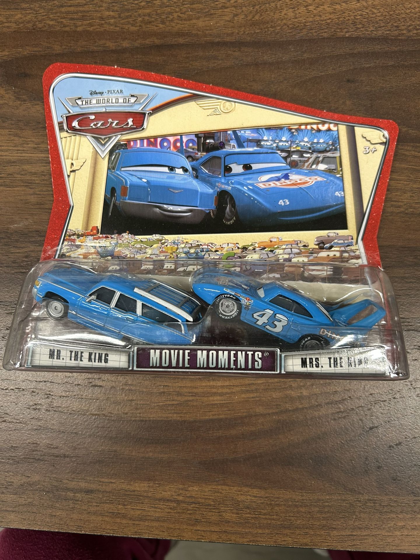 Disney Pixar Cars Mr. The King And Mrs. The King Diecast Set