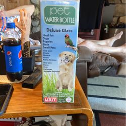 Nib  Lixit Pet Water Bottle 32oz Made in USA