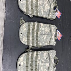 US Army Hydromax 120 Oz Hadration backpack 