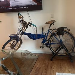 The serpent bicycle