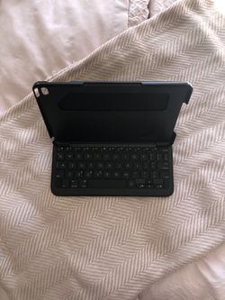 Logi IPad Mini Bluetooth Case