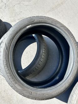 235/40R19