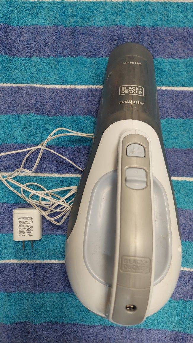 Lithium Ion Portable Vacuum Black N Decker