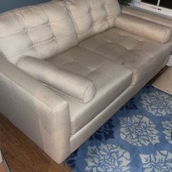 Love Couch 