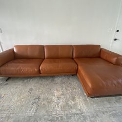 Brown Leather 3-Seater Sectional Couch