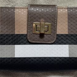 Stylish Plaid Wallet