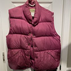Ladies Size Medium LL Bean Goose Down Vest