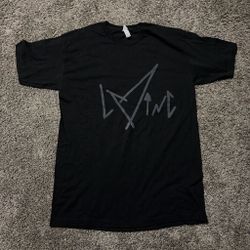 Love T-shirt