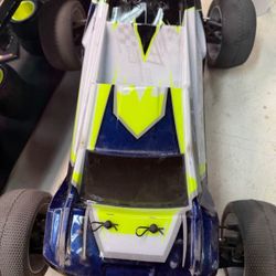 Losi 1/8 Scale Truggy